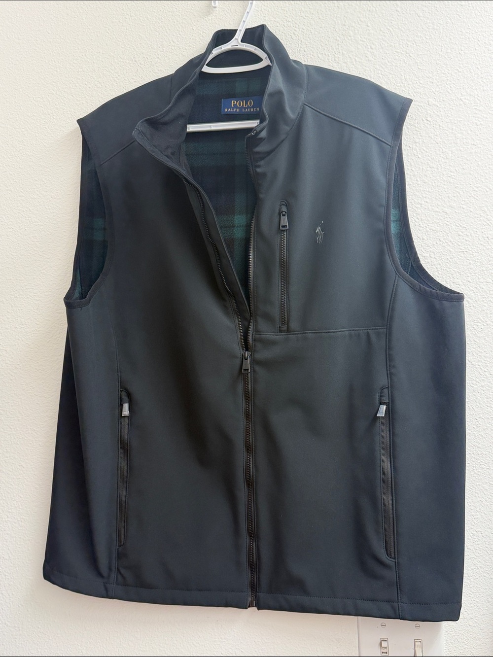 Polo by Ralph Lauren Men's Black Softshell Vest with Zip Pockets size xl